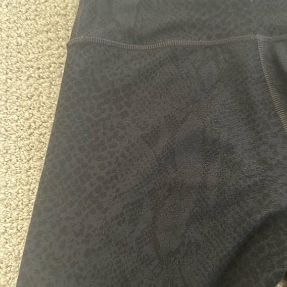 Lulu lemon wunder under leggings - Picture 2 of 3